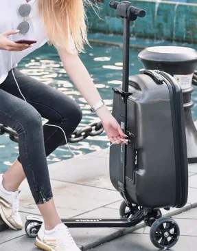 Carry a foldable suitcase with you, a travel business school suitcase