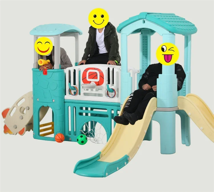 Scivolo combinato per parco giochi per bambini in plastica colorata per interni per bambini