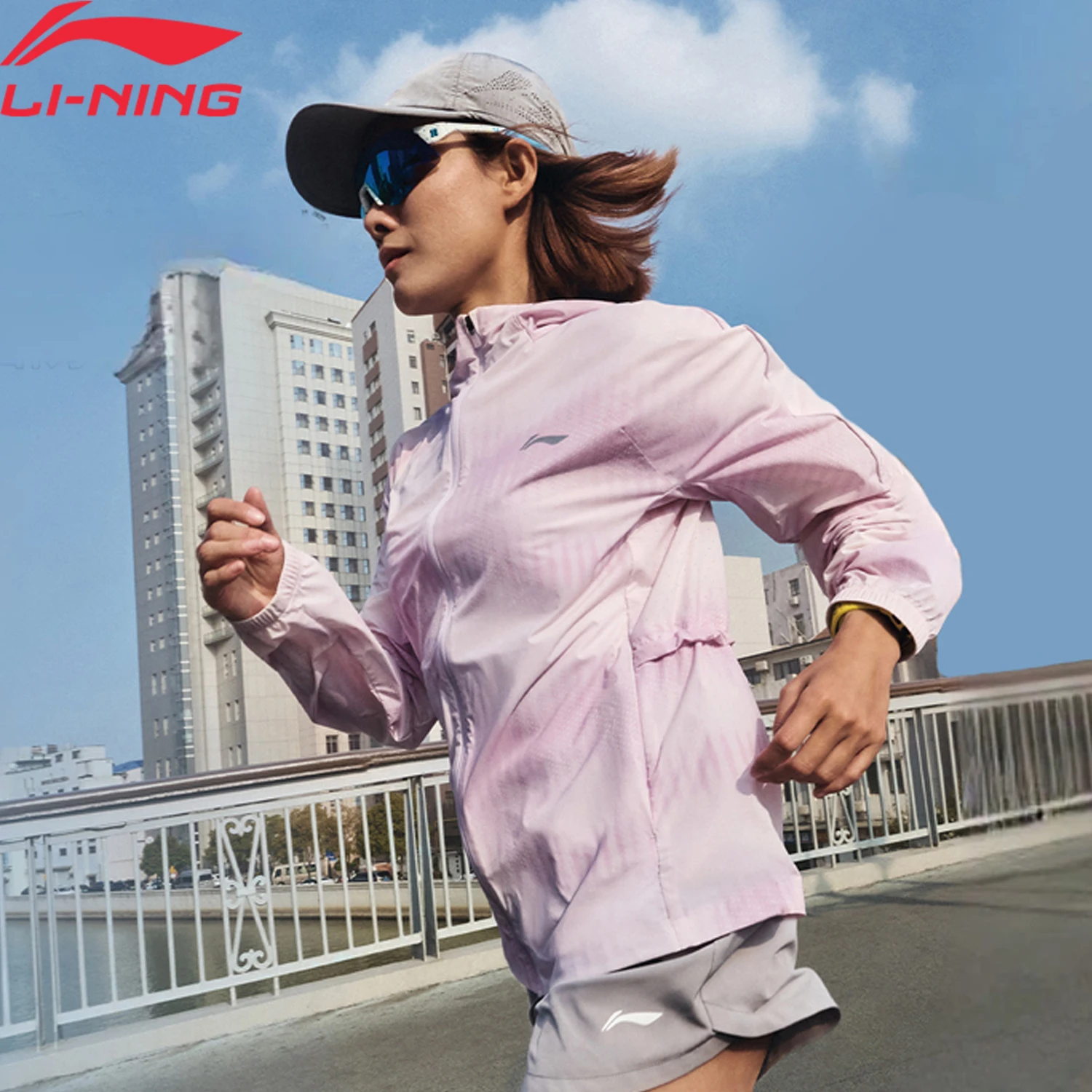 

Li-Ning Women's Professional Running Windbreakers LN WIND PROOF Reflective 87%Polyamide 13%Elastane LiNing Sport Jackets AFDW456