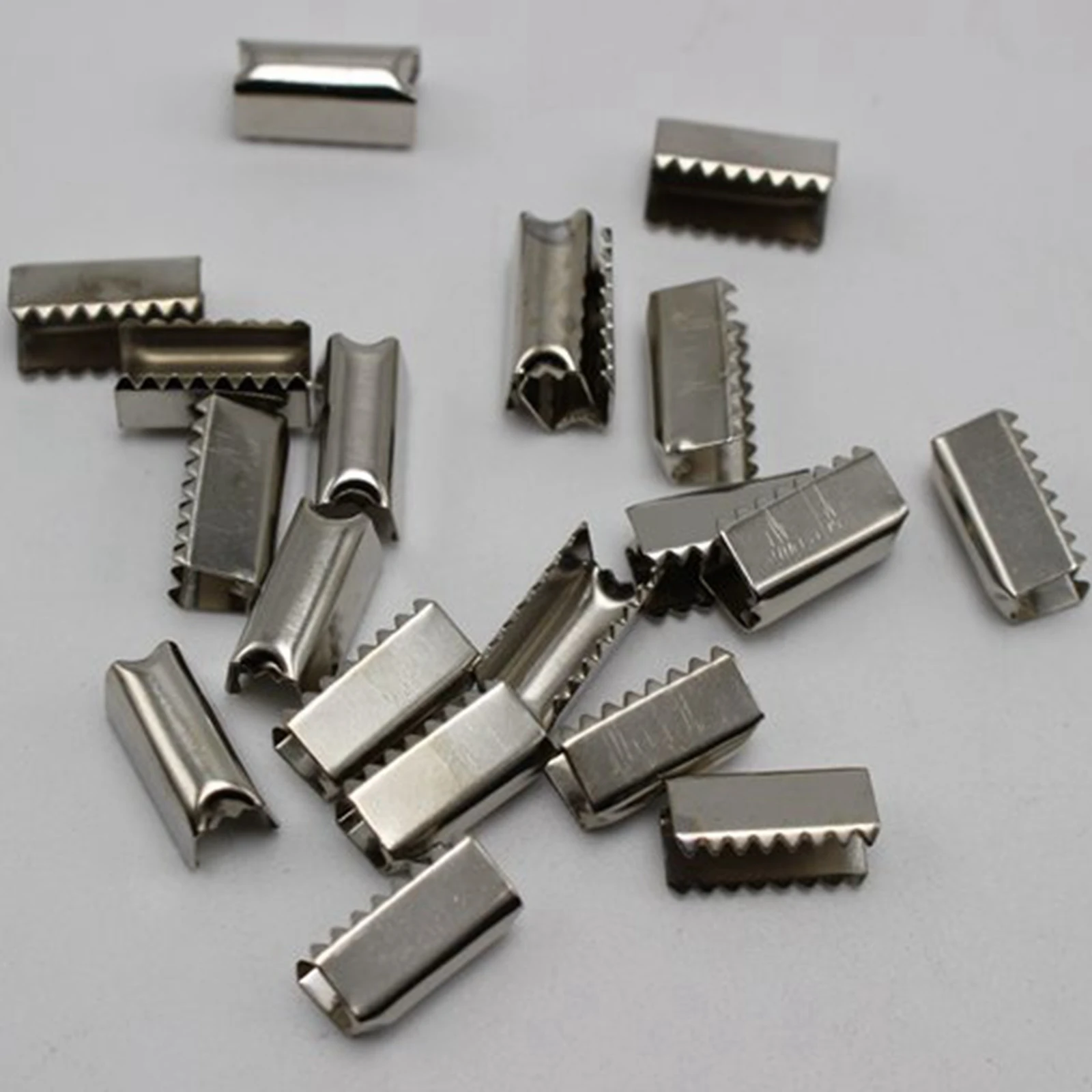 200 srebrny Tone Metal Fold Over Teeth Crimp Tube 5X12mm złącze do przewodu 2mm