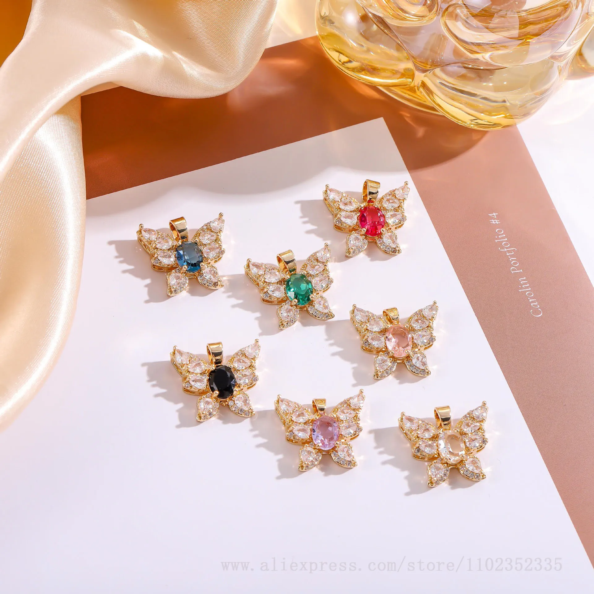 5pcs/ Bag  Hot selling zirconia butterfly pendant with inset design, three-dimensional butterfly necklace pendant accessory