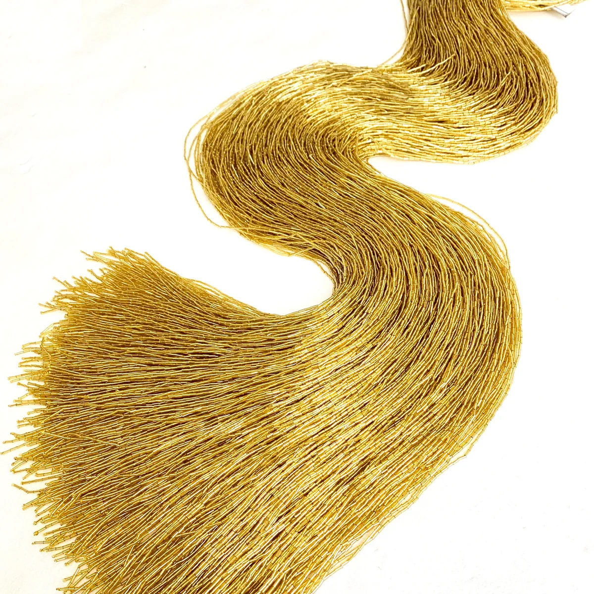 100cm長さのゴールドレッドクリスタルタッセルトリム縫い付 - Beaded Trim Fringe のレビューと価格