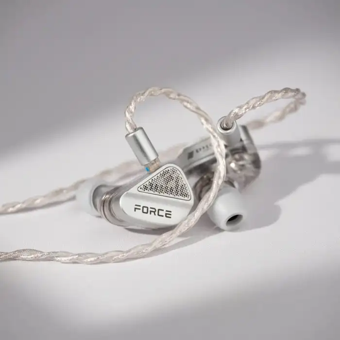 

Наушники-мониторы TANCHJIM x EffectAudio Force 2DD с возможностью замены разъемов 3.5+4.4 мм и Type-C