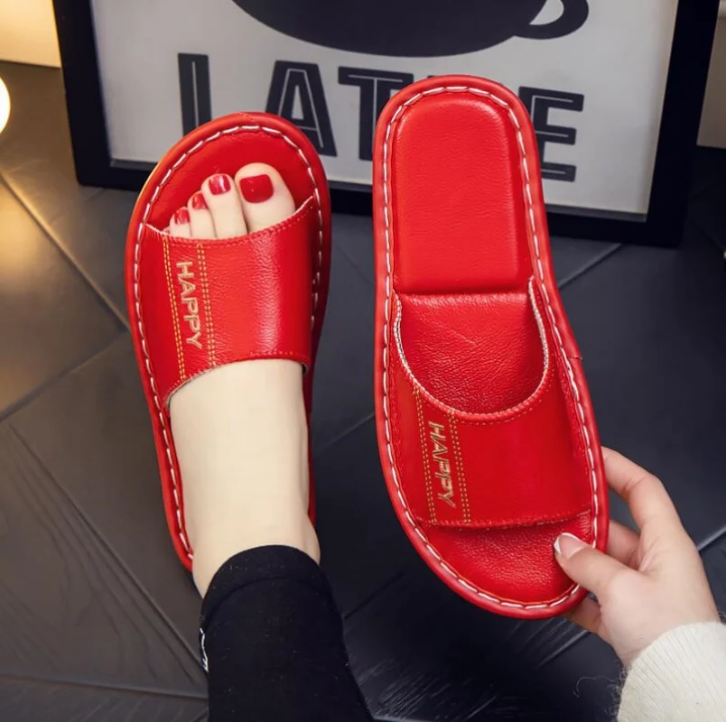 Genuine Leather Cowhide Slippers Men Women's Summer Flats Beach Shoes Light Luxury Designer Shoes Comfortable Couple Slippers