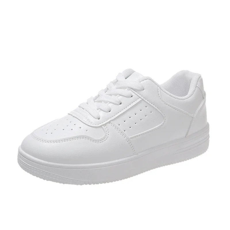 Zapatos blancos versátiles para mujer, zapatillas de tablero deportivo de ocio para estudiantes, primavera, verano y otoño, 2024