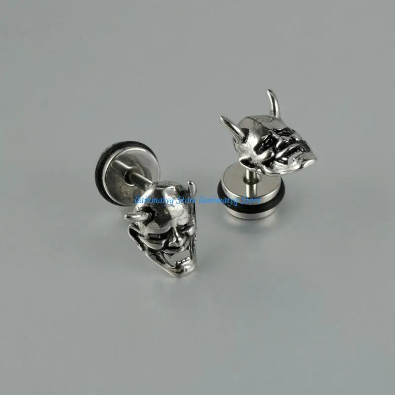 

573B Elegant Stainless Steel Skull Ear Studs Ear Ornaments for Fashion Enthusiasts