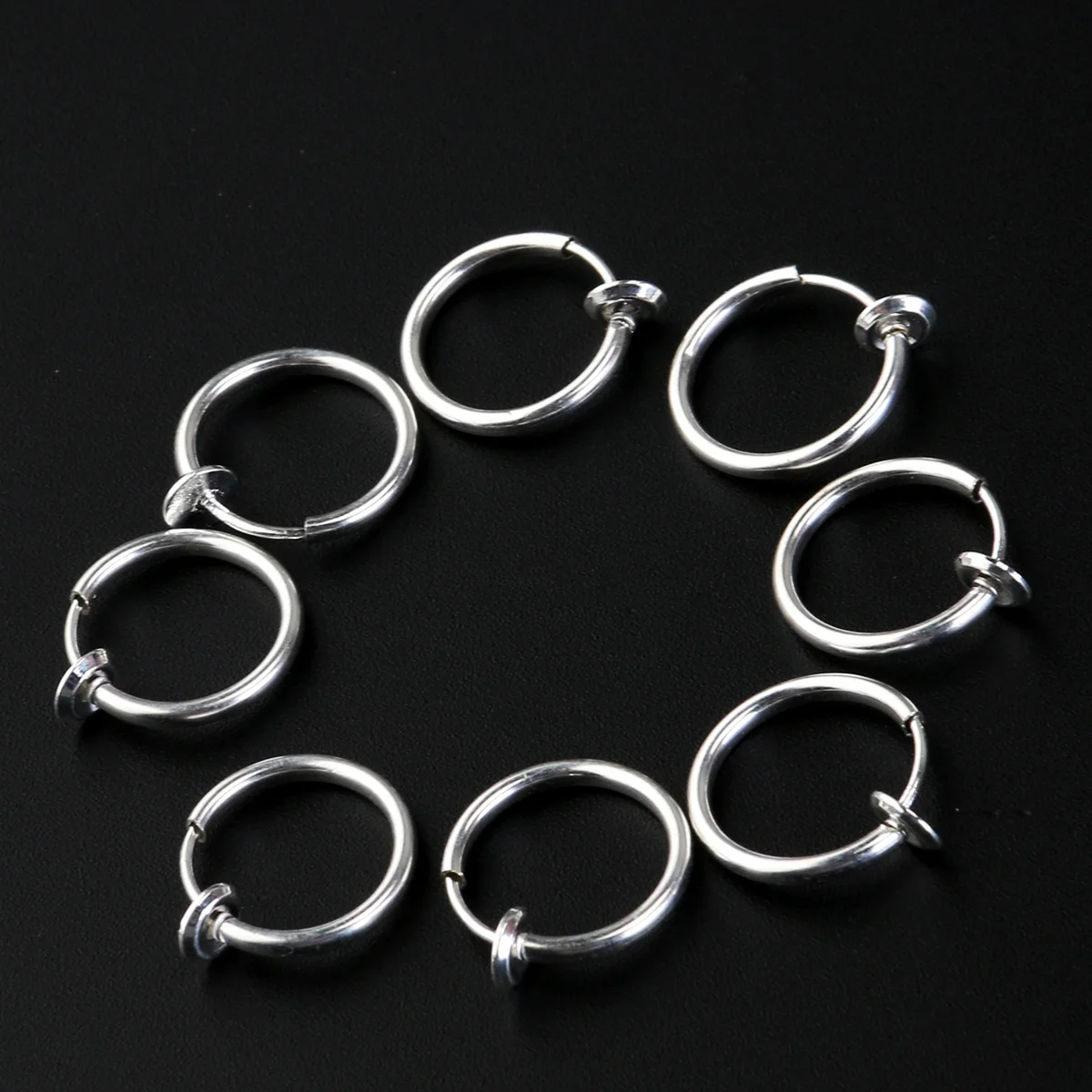 

8Pcs Piercing Rings Durable Open Body Jewelry for Ear Nose Lip Belly Lightweight Stylish Design Nose Piercing Rings