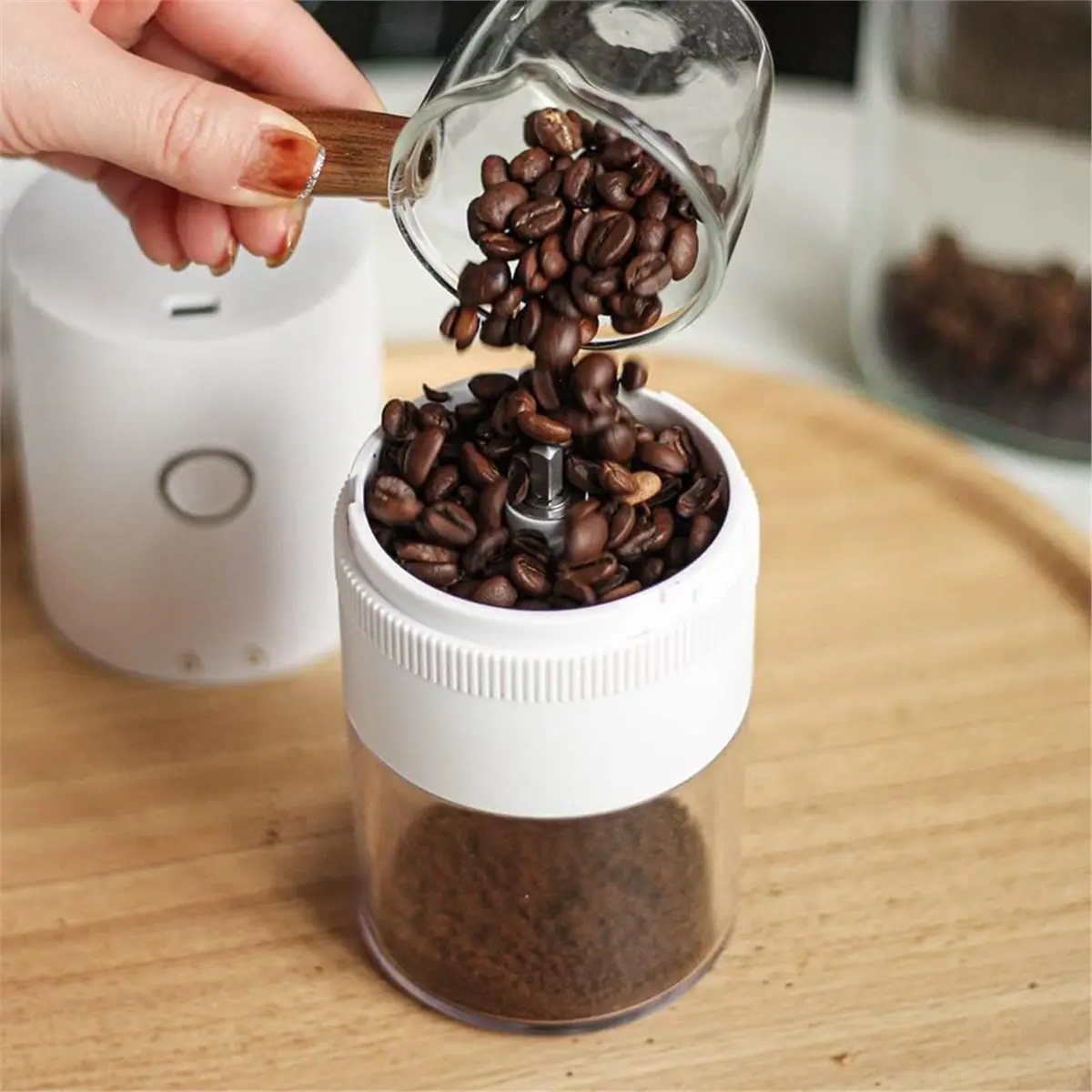 

(AIMA) Electric Coffee Grinder, USB Charging, Ceramic Burr, Portable Automatic Machine Black