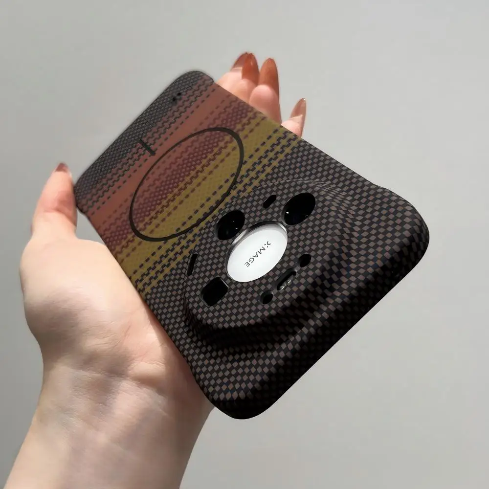 Luxury Kevlar Carbon Fiber PC Wireless Charge Phone Case For HuaWei Mate 80 70 Pura 80 70 Pro Ultra For Magsafe Frameless Cover