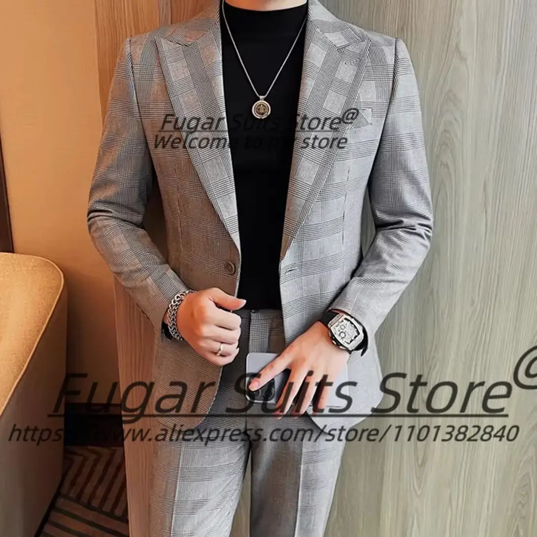 

Handsome Casual Gray Plaid Men Suits Customized Slim Fit Peak Lapel Groom Prom Tuxedos Male Business Banquet Blazers 2 PCS Sets