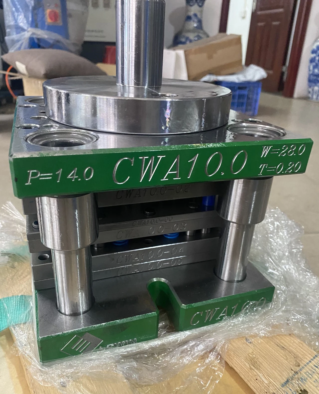 lity TW Tungsten steel mold