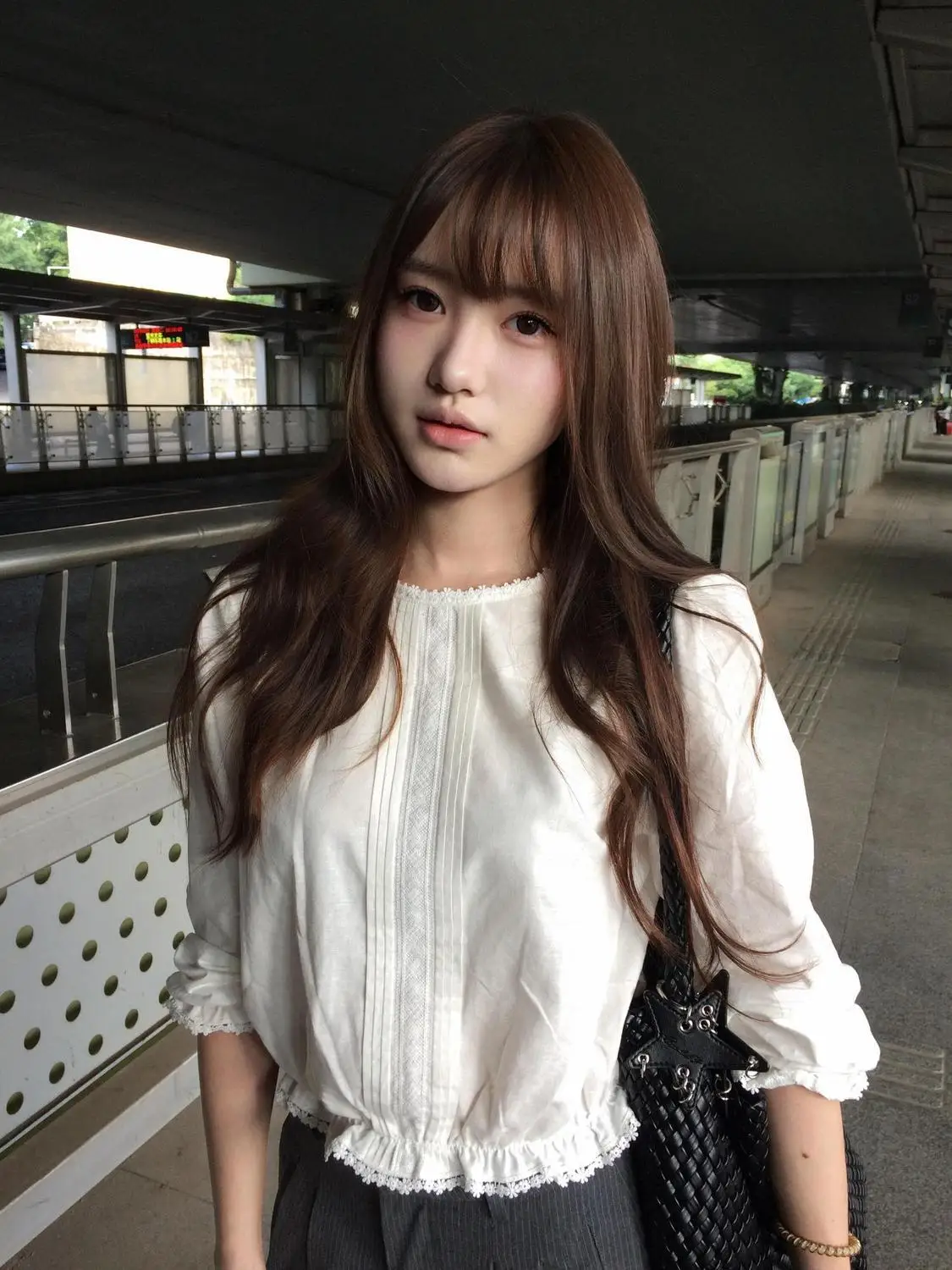 Kimotimo French Style Elegant 3/4 Sleeve Lace Trim Short Shirt Women Autumn New Gentle Versatile Slim Fit Top