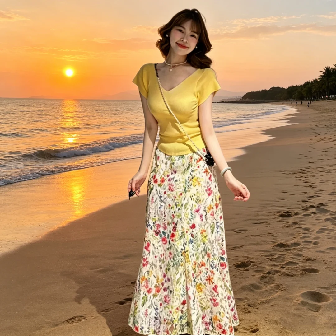 

Women's Summer Boho Slim T-Shirts Print Skirts Two Piece Set New Lady Fashion Joker Short Sleeve Tops Chiffon Skirt Outfits