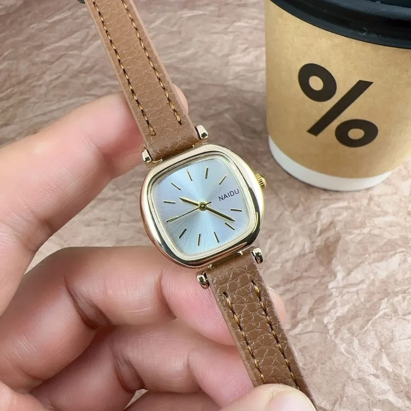 Fashion Women Watches Small Dial Quartz Watch Luxury Gift Ladies Watch Student Leather Strap Wristwatch Relojes Para Mujer