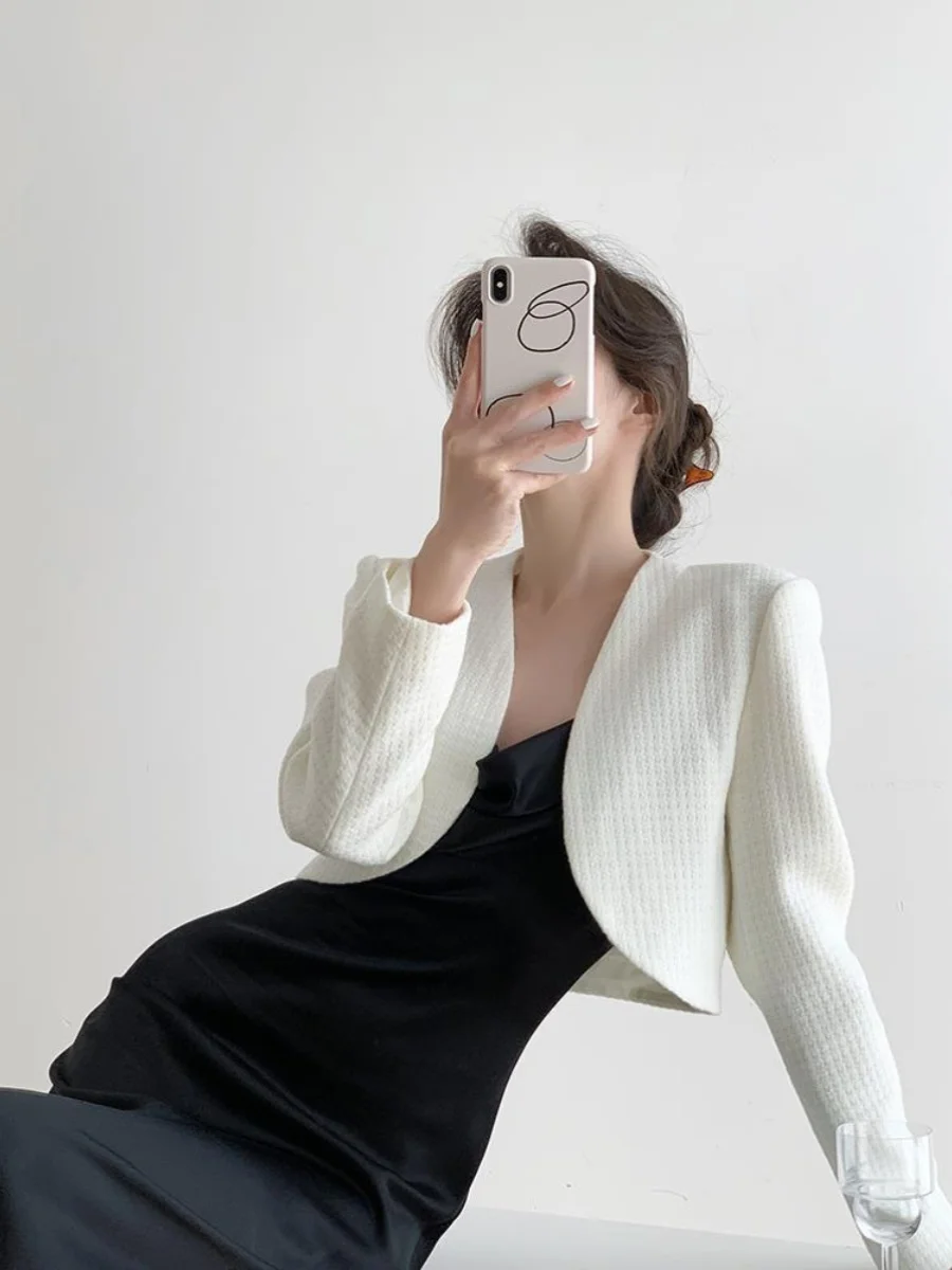 

Женское пальто премиум-класса Ele ort Svel ort Jaet бежевого цвета с длинными рукавами, модный дизайн