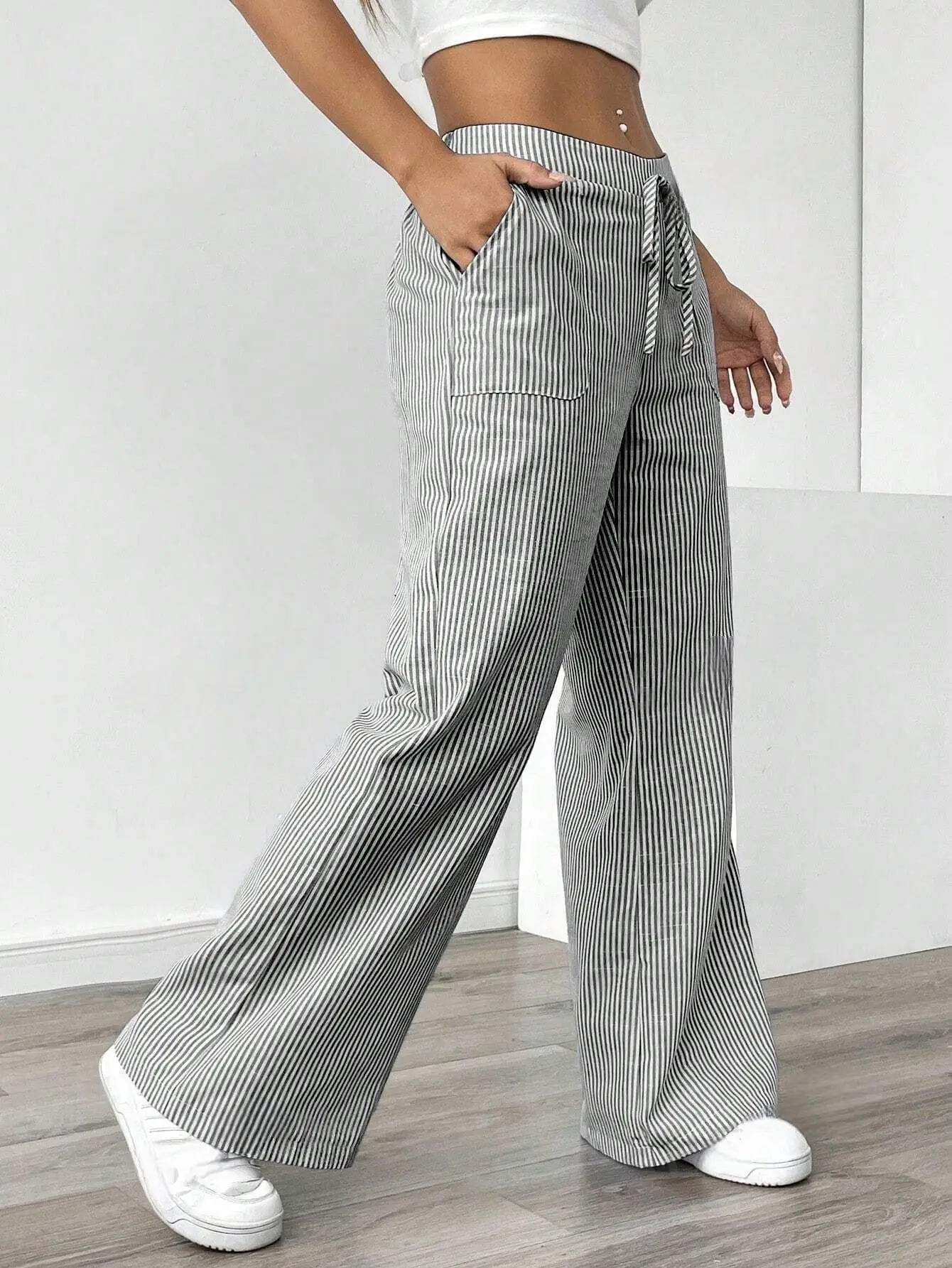 2025 Spring New Striped Casual Versatile Fashion Loose Trousers Wide-legged Women Europe and The United States