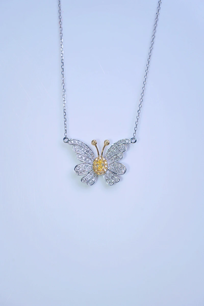 KUGG 100% 18K White Gold Necklace Women Elegant Butterfly Shape Real Natural Yellow Diamond Pendant Necklace Wedding Jewelry