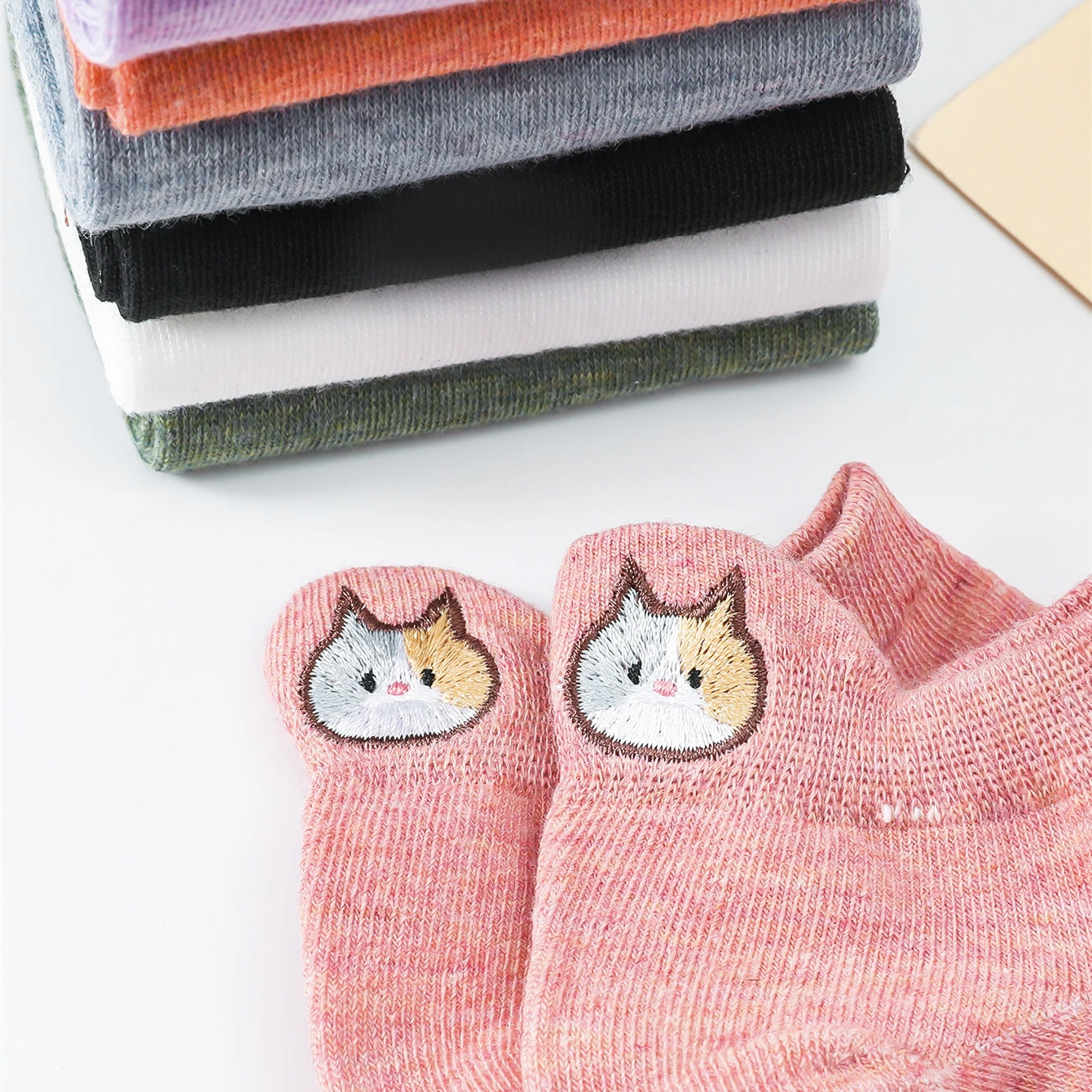 8 Pairs/Pack Women Floral Cat Embroidery Cute Cartoon Socks Spring Summer Thin Breathable Ankle Cotton Socks Set
