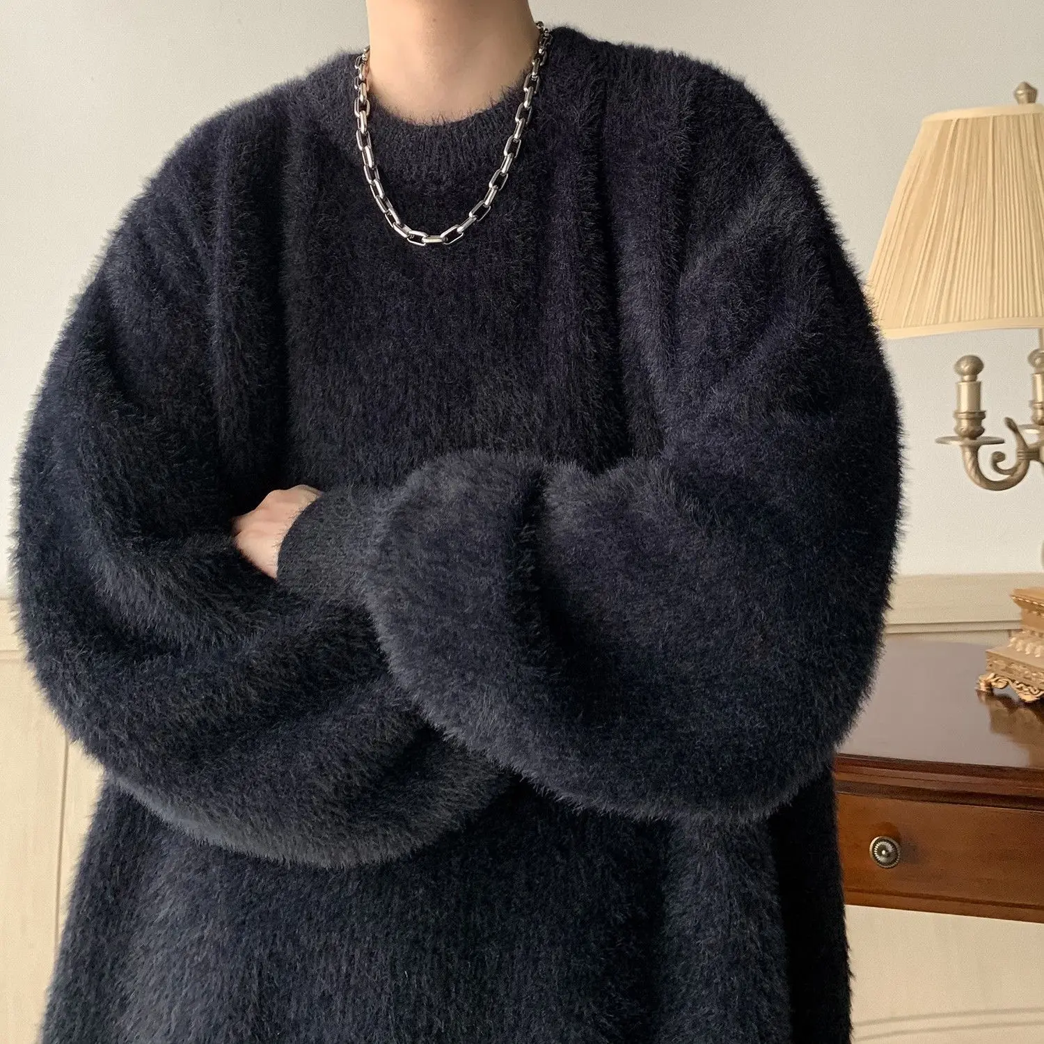 Sweater Men's Autumn and Winter High-end Sense Heavyweight Round Neck Knitted Sweate Lazy Style American Loose Fitting Pullover