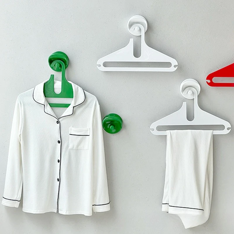 Medieval hanger wardrobe storage rack