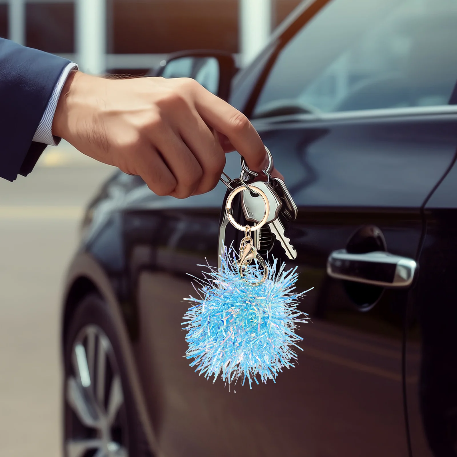 

4pcs Glitter Tinsel Ball Keychains Shiny Pompom Bag Charm For Women Handbag Purse Pendant Car Keyring Decorative Accessory