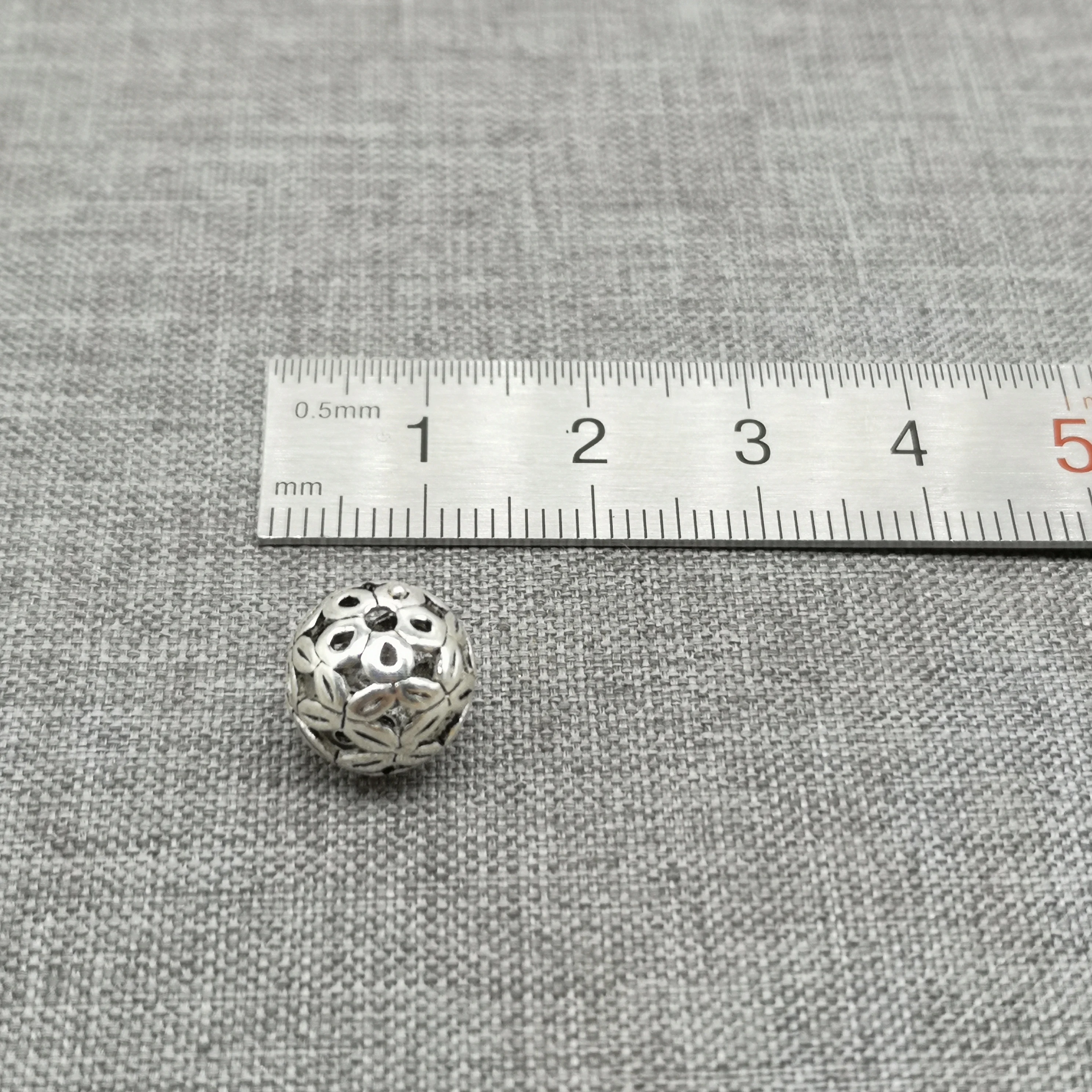 4pcs of 925 Sterling Silver Clover Flower Round Beads for Bracelet Necklace 10mm