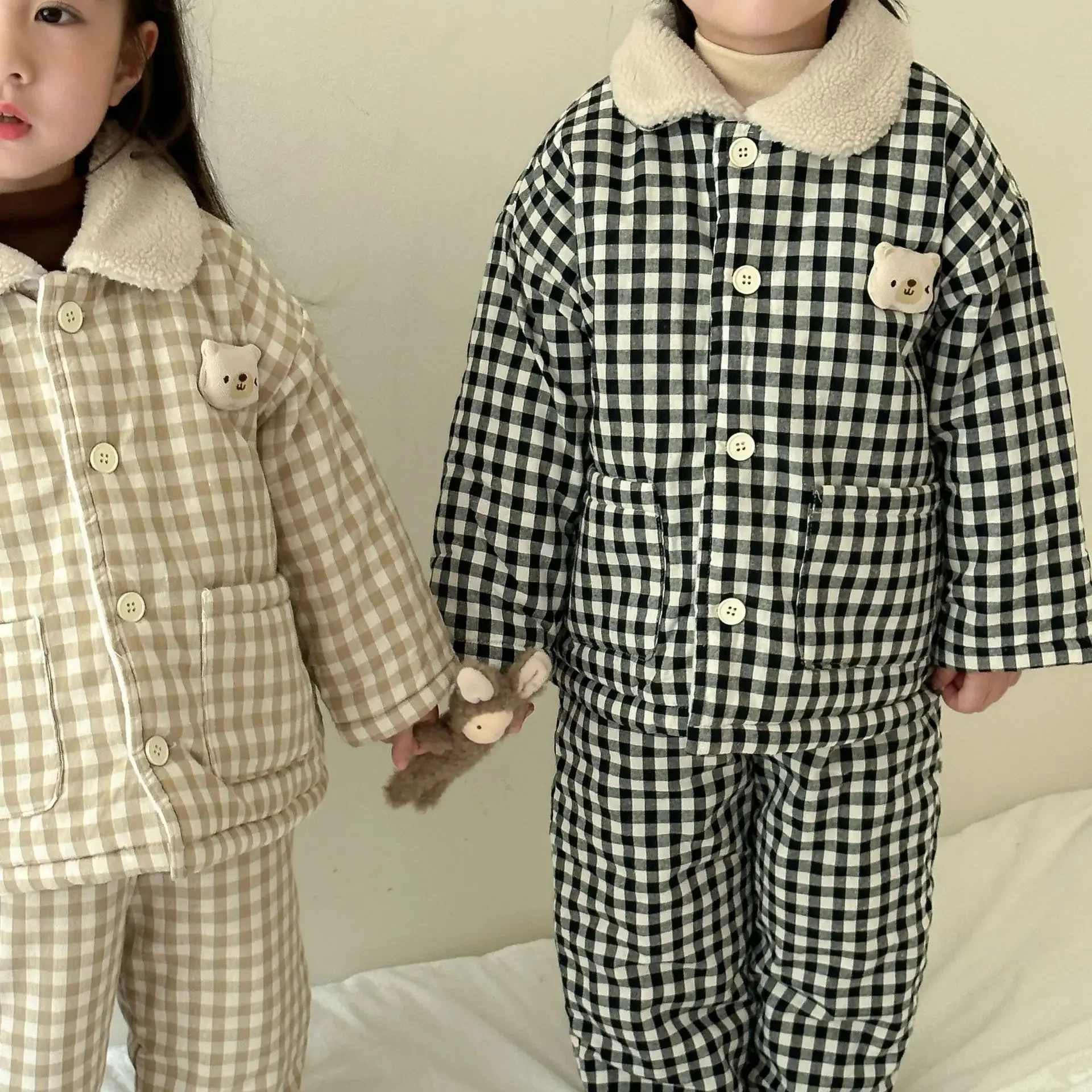 2024 Winter New Children Plus Velvet Thick Pajamas Suit Fashion Plaid Boys Girls Thicken Warm Home Clothes Set Kids Outfits