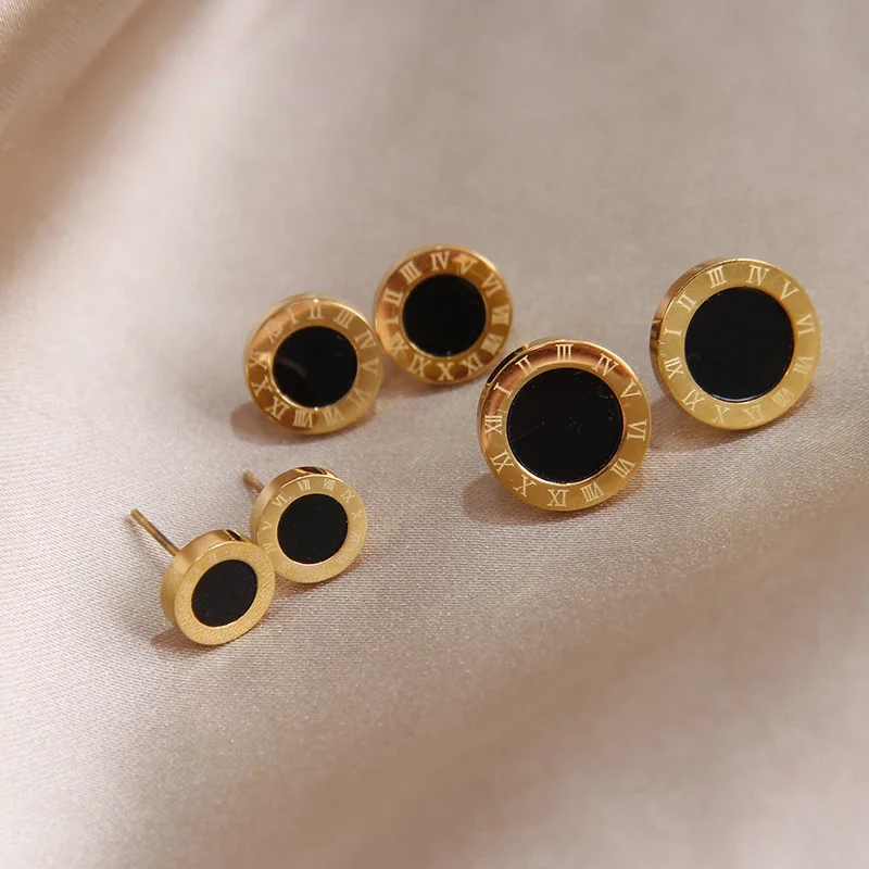 Classical 18K PVD Plated Stainless Steel Roman Round Digital Stud Earrings for Women Delicate Jewelry Gothic Black Earrings