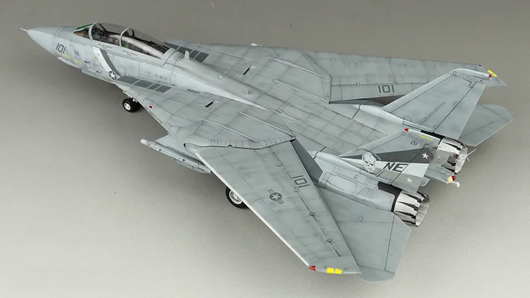 Hobbyboss 80278 1/72 Scale F-14D Super Tomcat Fighterเครื่องบินสะสมของเล่นพลาสติกประกอบอาคารชุด