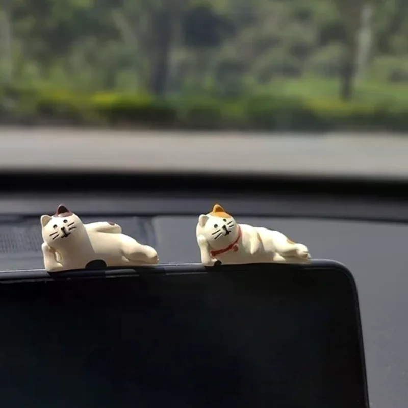 

NEW* Cute Car Interior Decoration Ornaments Mini Cat Action Figure Auto Dashboard Rearview Mirror Decoration Car Accessories