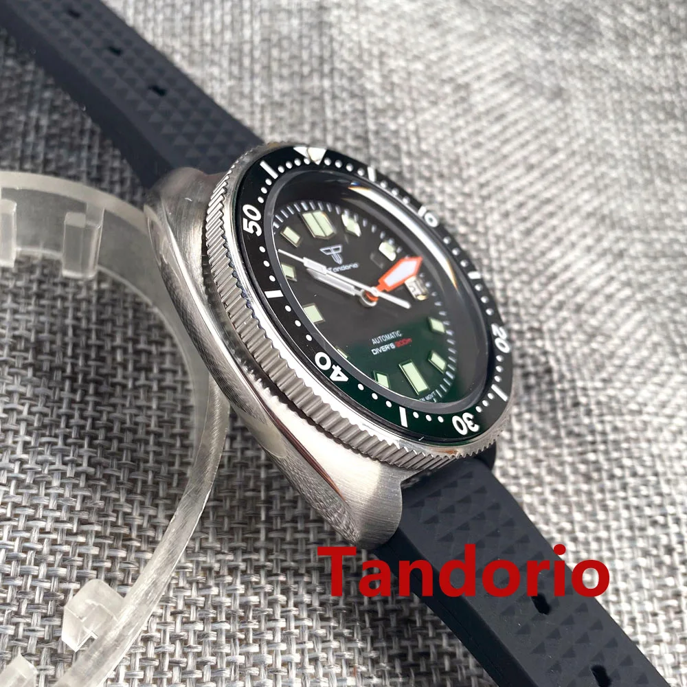 Tandorio 44 مللي متر NH35 PT5000 حركة أوتوماتيكية للرجال ساعة 200 متر مقاومة للماء الياقوت الزجاج علامة مضيئة اليد شريط مطاطي تاريخ