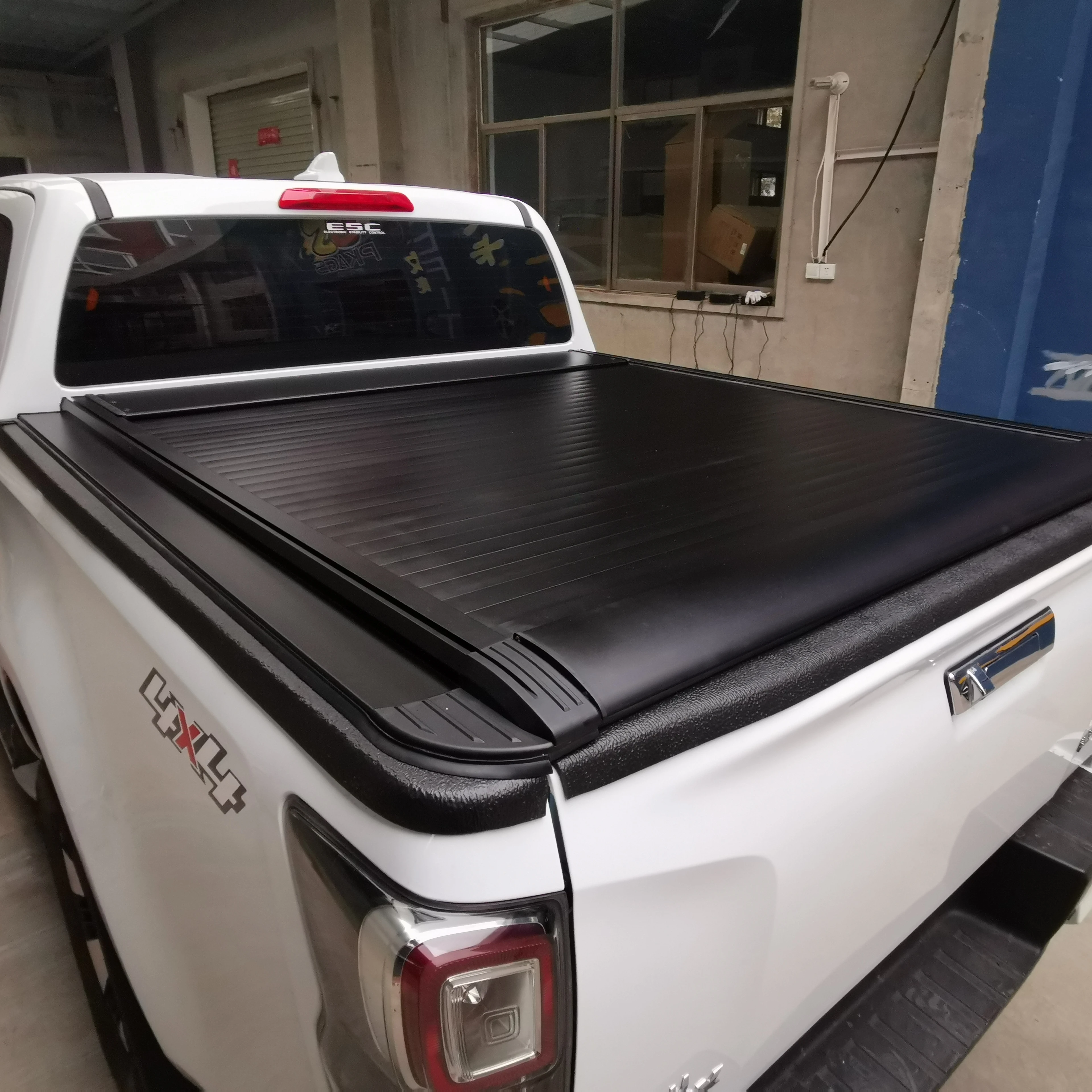 Pickup Back Cover Truck Bed Tonneau Cover Roller Lid For ISUZU D-MAX