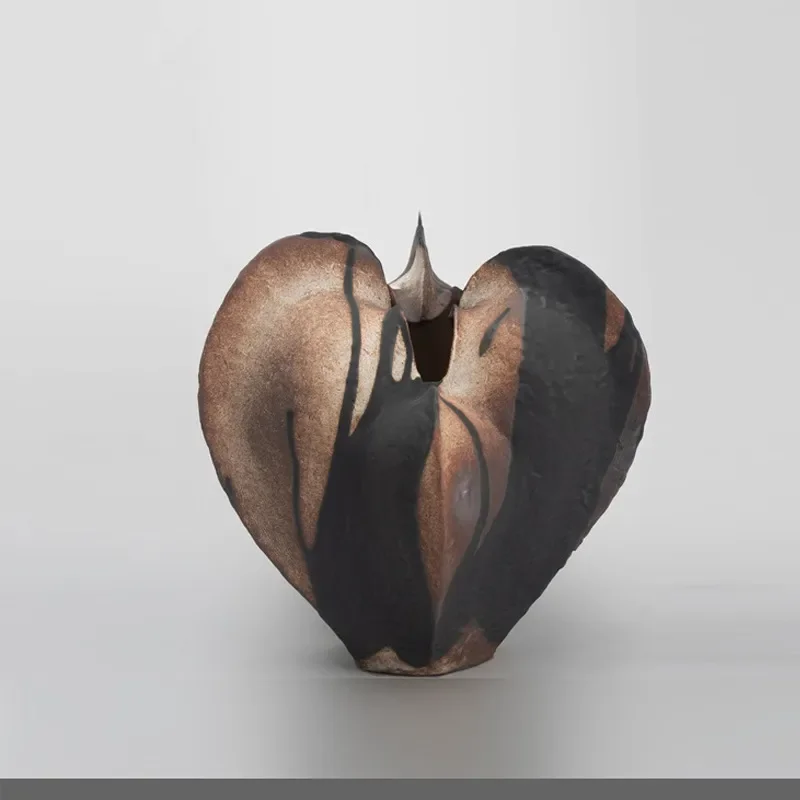 Handmade Ceramic Vase Wabi Sabi Style Star Fruit Shape Abstract Art Home Decor Ornament for Living Room Study Porch Flower