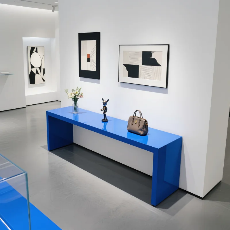 Beauty shop Nakajima platform display table, shoe bag, water table wooden display in the middle of the store, simple display tab