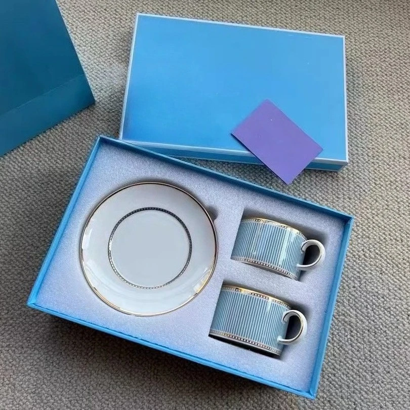 

Кофейная чашка из костяного фарфора с блюдцем, чайная чашка, идеально подходящая для домашнего ежедневного использования, декор послеобеденного чая и стола