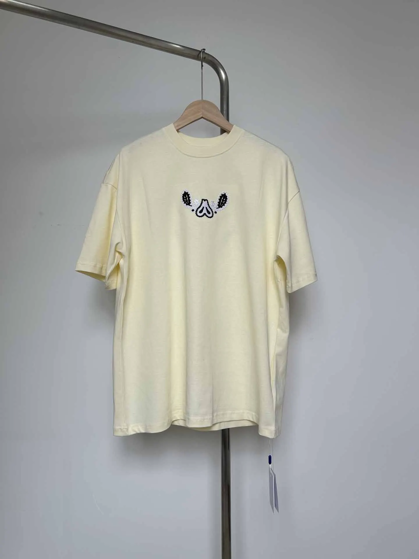 

2025ss C/O Heavy Embroidery Pig's Nose Bandanna Logo Back "Arrow" Women Men Oversized T shirts tees Hiphop Men Cotton T shirt