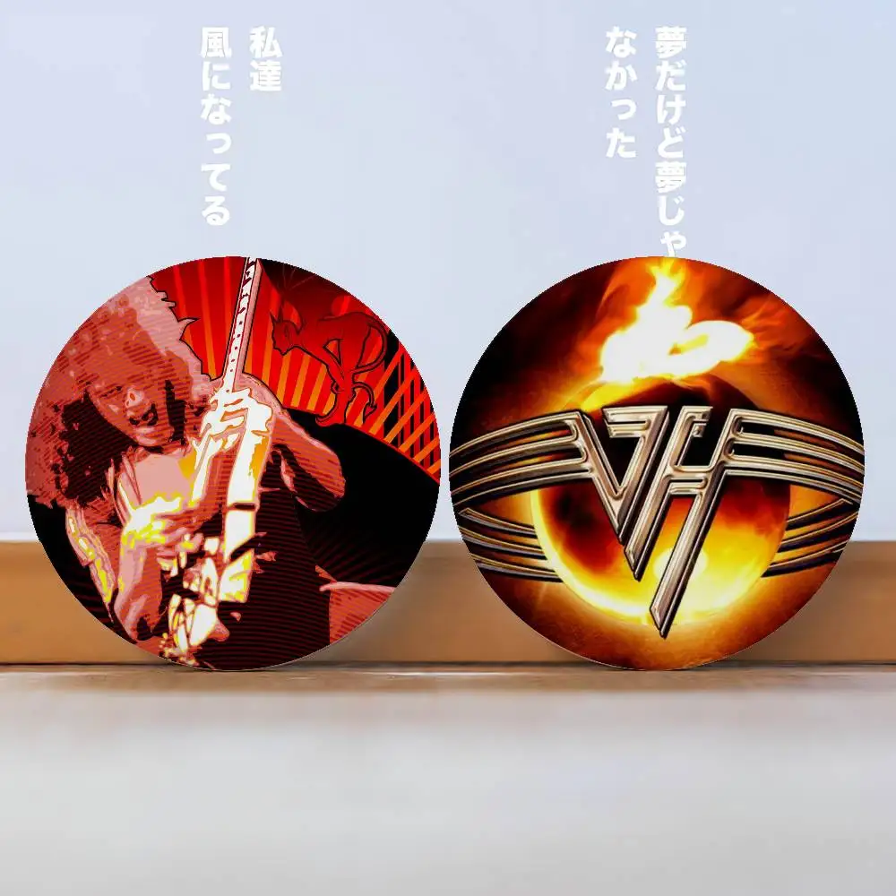 E-Eddie Van Halen Music Badges Peripheral Lapel Pins Tinplate Round Brooch For Shoulder Bag Accessories Souvenir Gifts