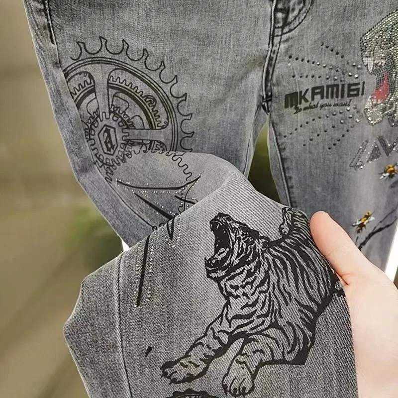 Men's Clothing Spring and Autumn high quality light gray Fashion Brand Tiger Head Hot Drilling Printed Slim Fit Handsome Jeans