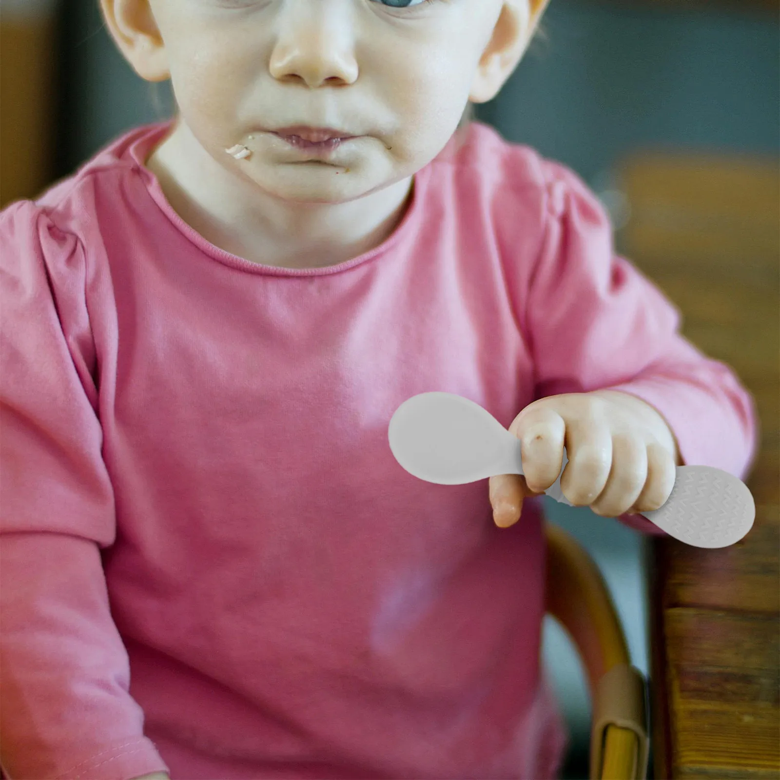 

2Pcs Soft Silicone Training Spoons Lightweight Wear Resistant for Newborns Toddlers Scraping Spoon for Mess Free Eating