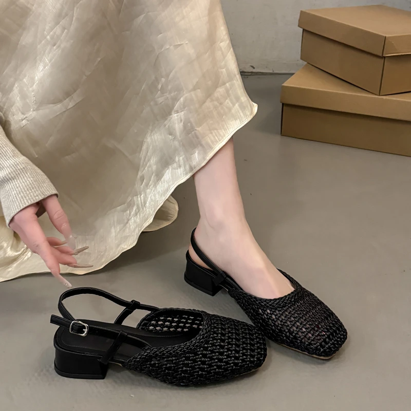 French Square-toed Woven High-heeled Sandals 2026 Summer New Skeletonized Fashionable Leather Fabric Mid-heel Women's Shoes