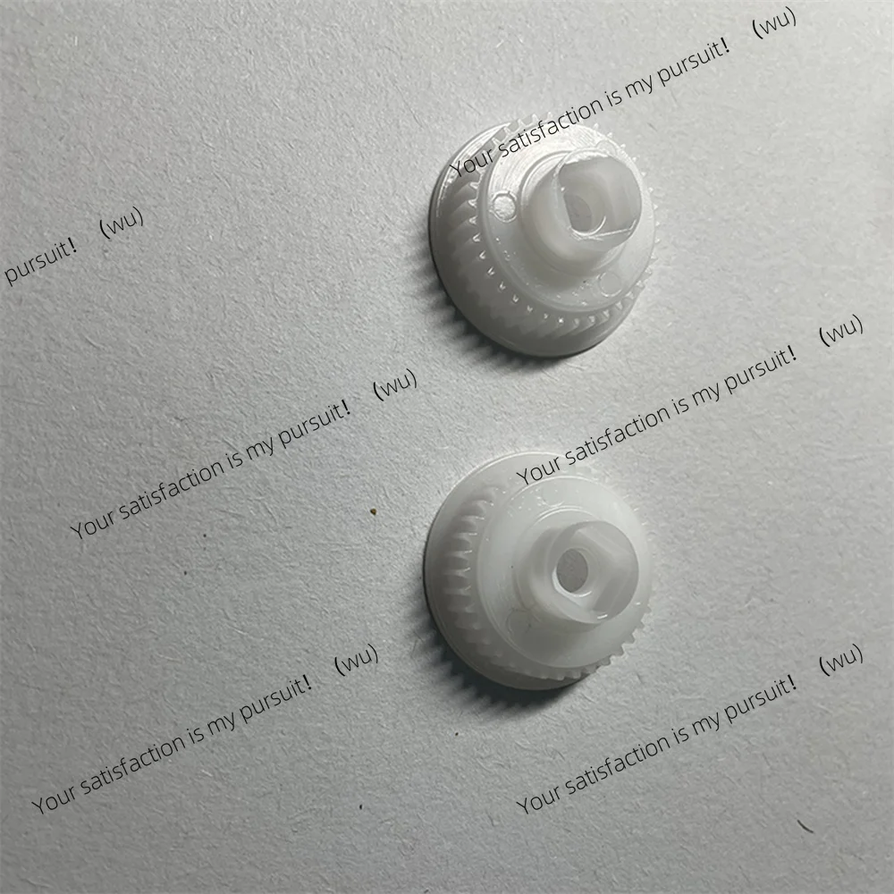 For Eufy RoboVac 11S/ 11S MAX/ 12/ 15T/ 15C/ 15C MAX/ 30/ 30C 35C Gear Accessories 1 pair Vacuum Cleaner Parts Main Brush Gear