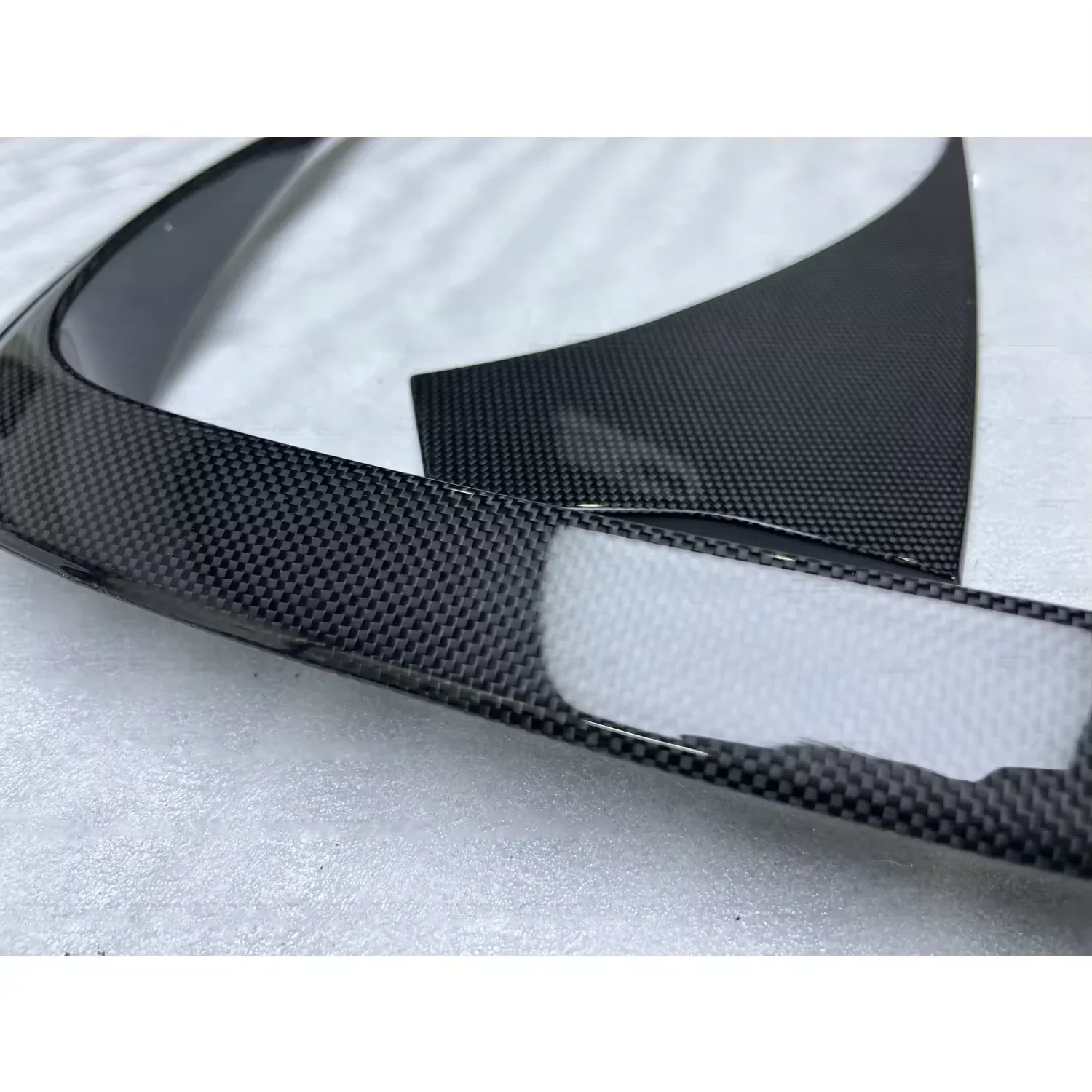 حار بيع ألياف الكربون الجافة M نمط مجموعة كاملة مجموعات الجسم الإعداد المثالي لفيراري F8