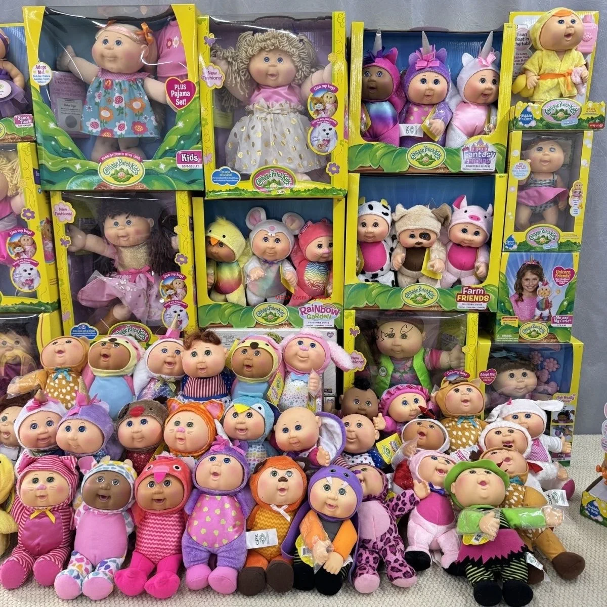 Muñeca Original Cabbage Patch Kids de 14 Pulgadas con Cuerpo Suave, Aroma Dulce, Diseño de Gimnasta y Repostera, Artículo Coleccionable para Coleccionistas y Decoración del Hogar