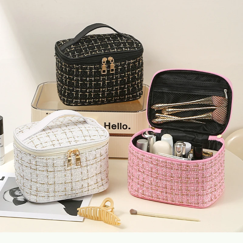 

Fashion Cosmetic Bag Large Capacity Portable Handbag Plaid Travel Makeup Bag Portable Toiletries Organizer Bathroom Storage Case