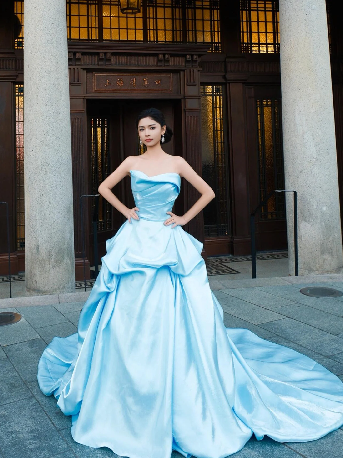 

Elegant Blue Strapless Evening Gown for Women High Waist Long Skirt No Sleeve Perfect for Graduation Adult Ceremony High Scho...