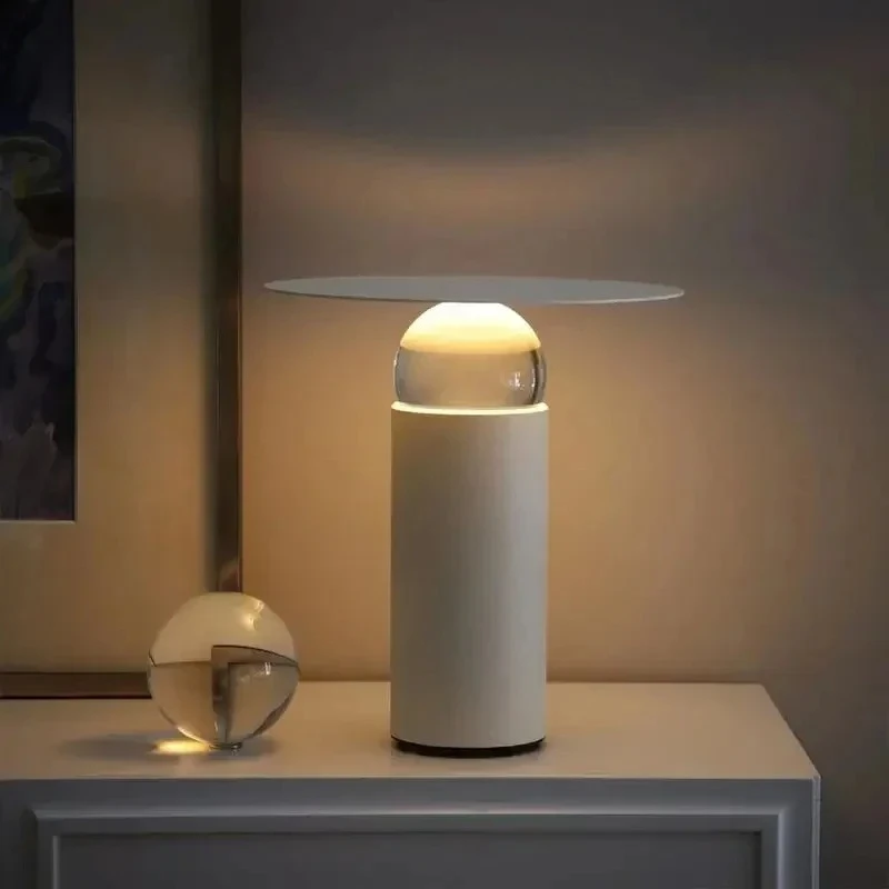 Minimalist Modern Living Room Decoration Lamp Postmodern Designer Bedroom Bedside Crystal Ball Atmosphere Desk Lamp