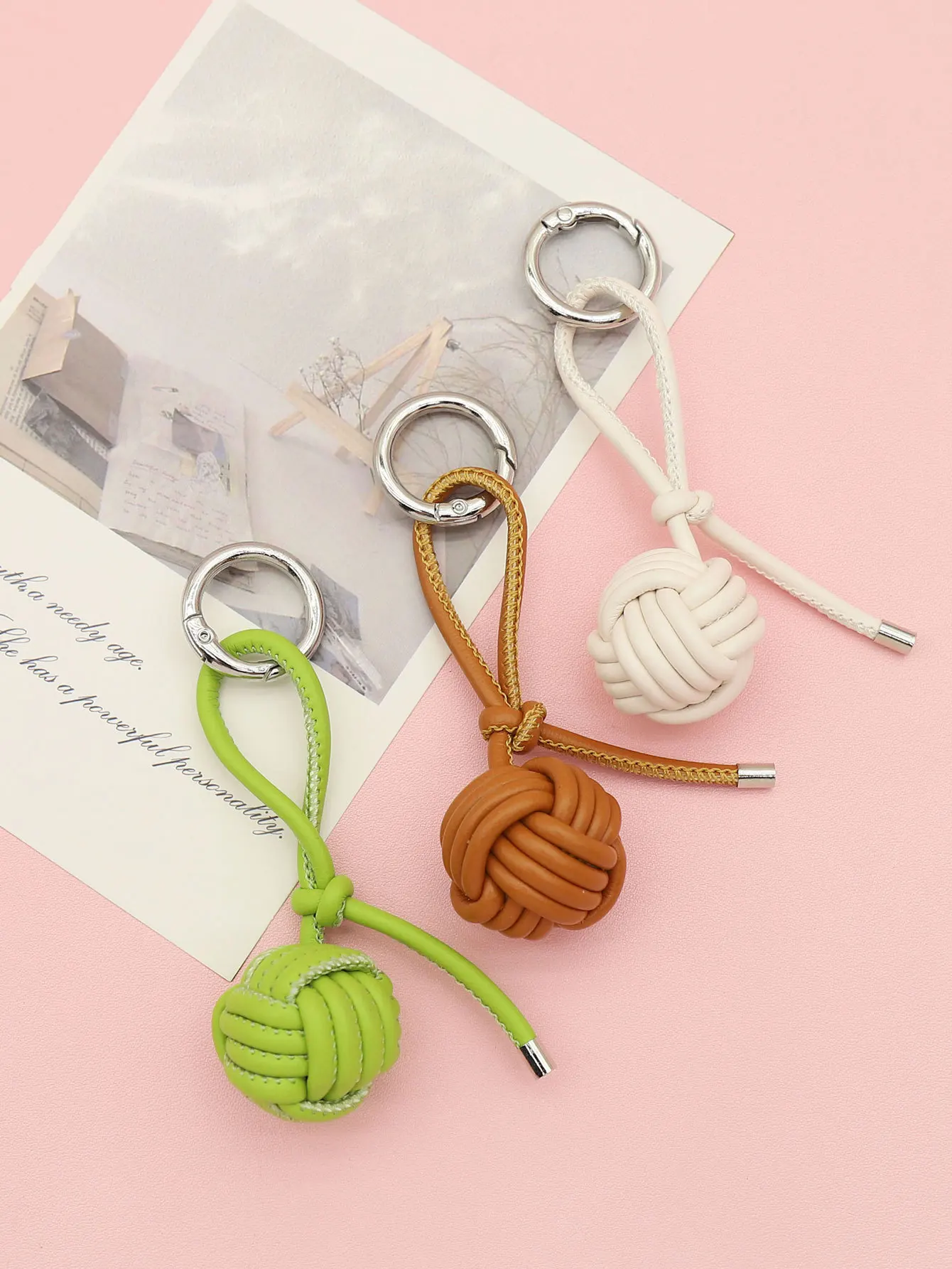Spherical Key Chain Adorable New Key Chain Hand-Woven Pendant Hand-Woven Creative Keychain For Handbag Birthday Gift Car Keys