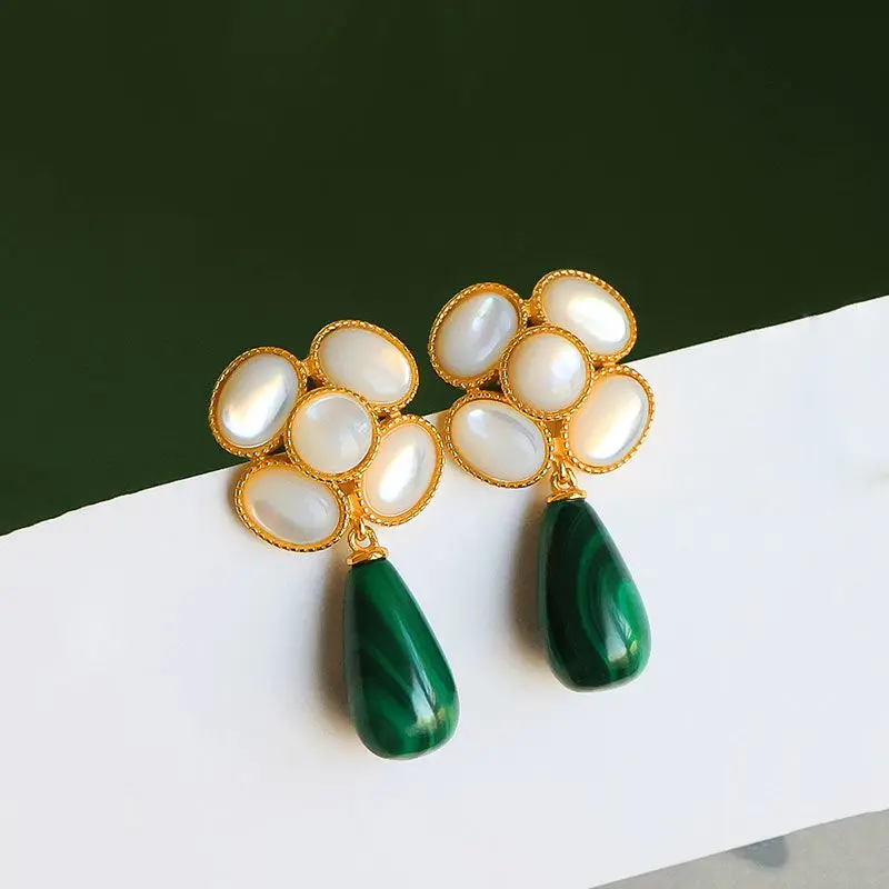 

Original White Fritillaria Flower Water Drop earrings for women Vintage Camellia Green Gem stud earings Engagement Jewelry