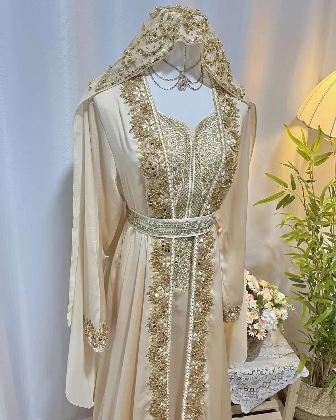 

Dubai Arab Robe Dress Female Egyptian Desert Tour Photo Shoot Dress Evening Dress Set
