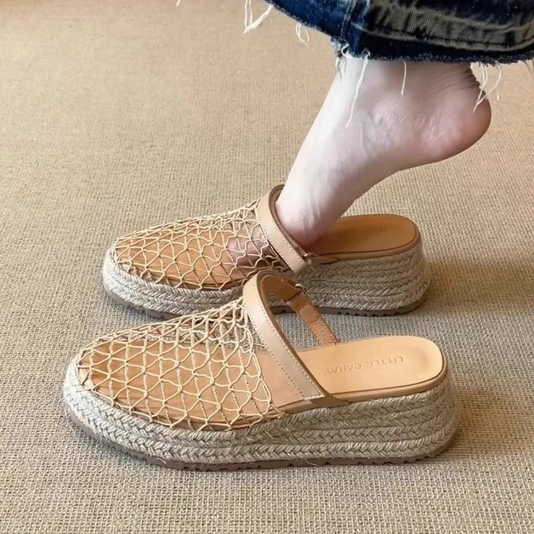 

New holiday style straw woven mesh bag head sandals women's niche leisure word with slope heel thick bottom cool slippers